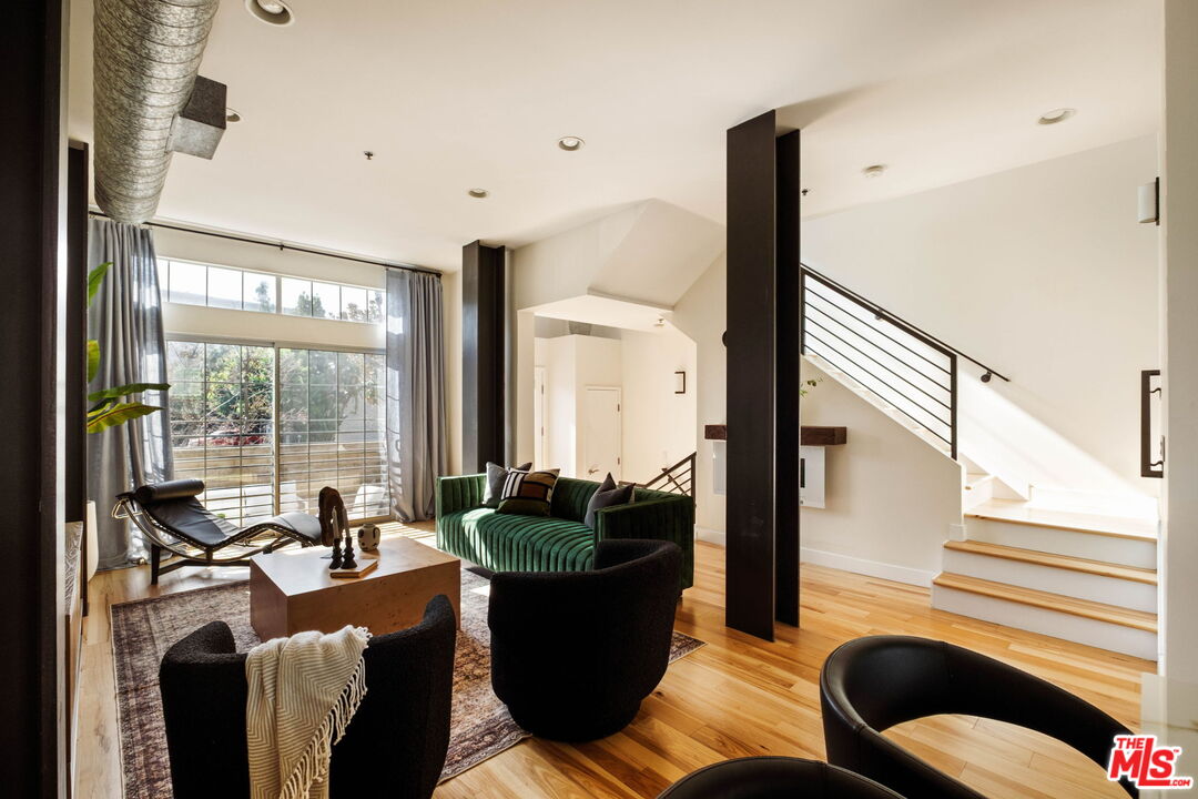 5400 Playa Vista Dr Unit: 14