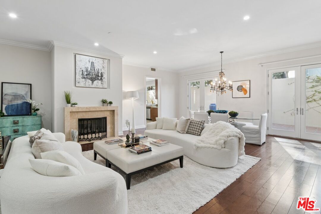 143 N Arnaz Dr Unit: 102
