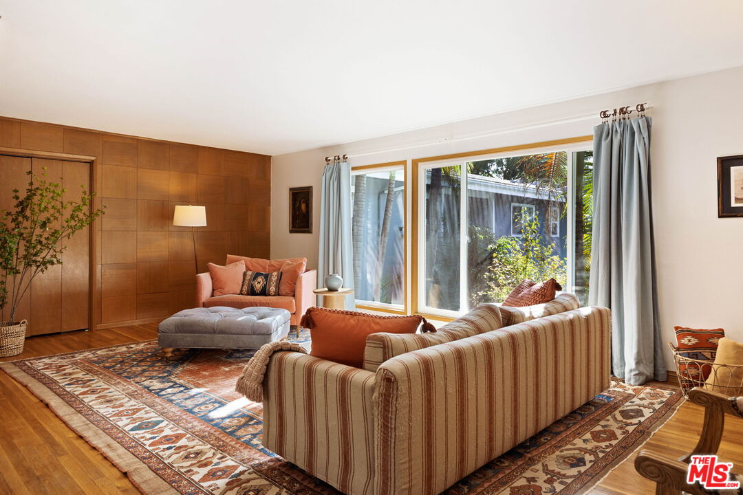 4252 Fair Ave Unit: 10