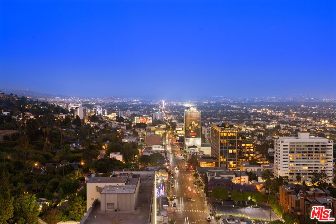 9255 Doheny Rd Unit: 1406