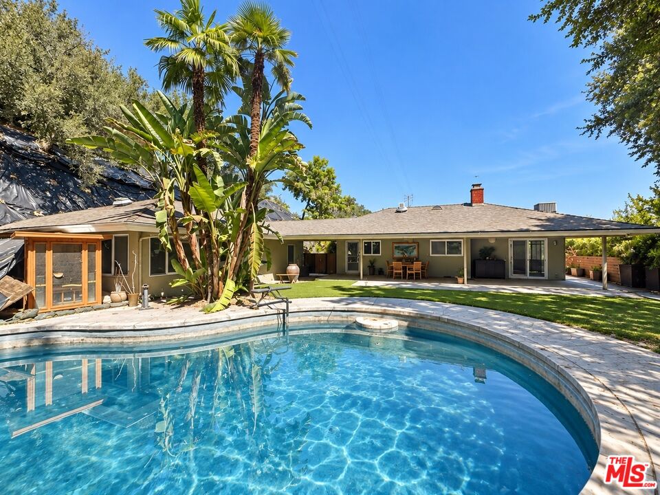 3500 Wrightwood Dr