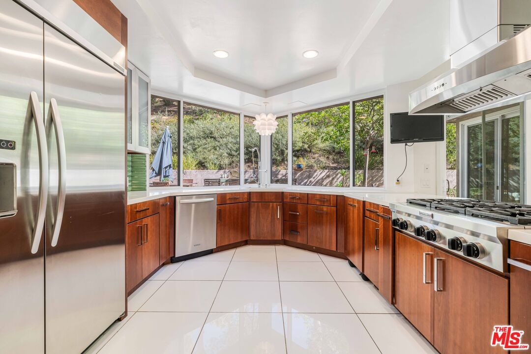 17151 Avenida De Santa Ynez