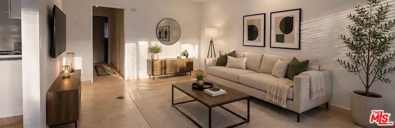 11808 Kittridge Unit: 19