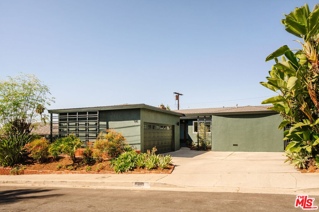 941 Fortune Way