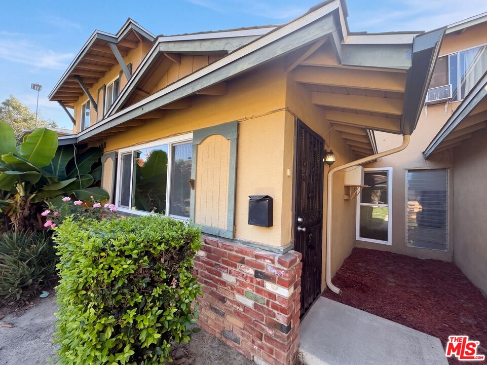 12927 Lariat Ln
