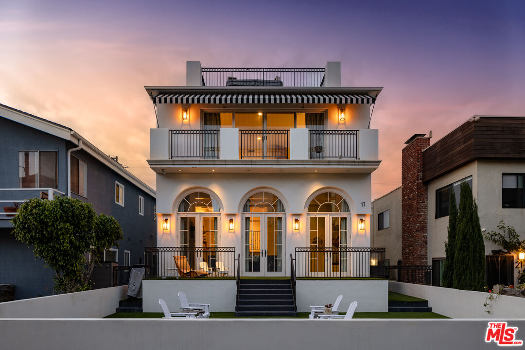 17 Privateer St