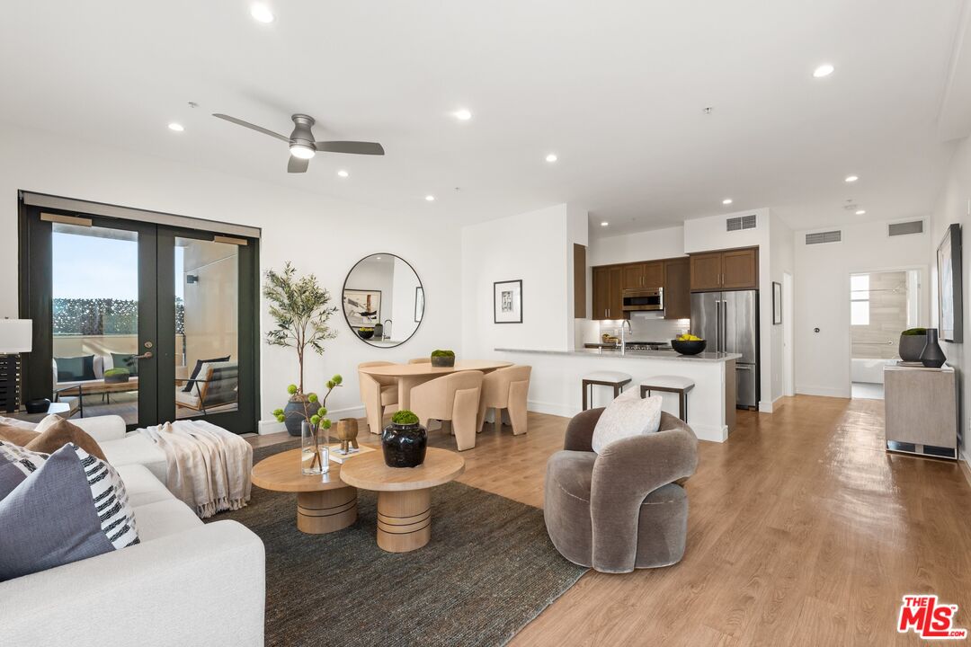 2300 Wilshire Blvd Unit: 219
