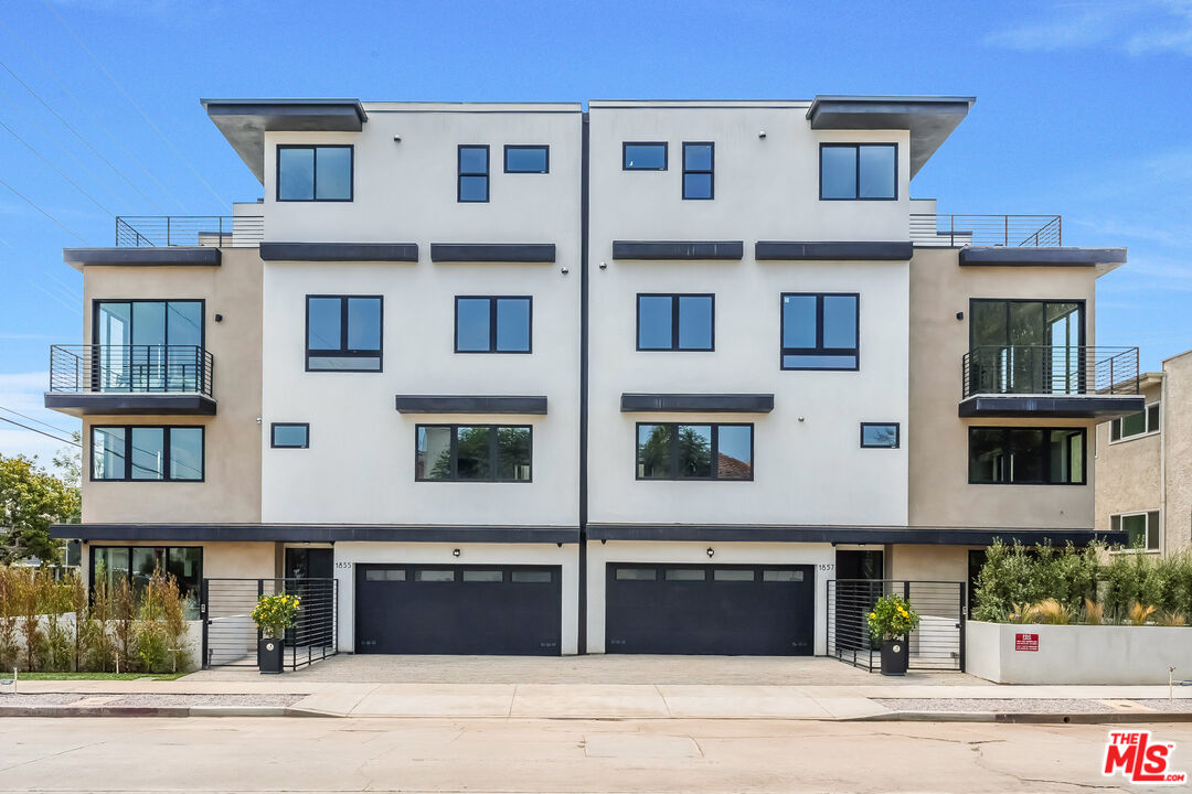 1859 Barry Ave