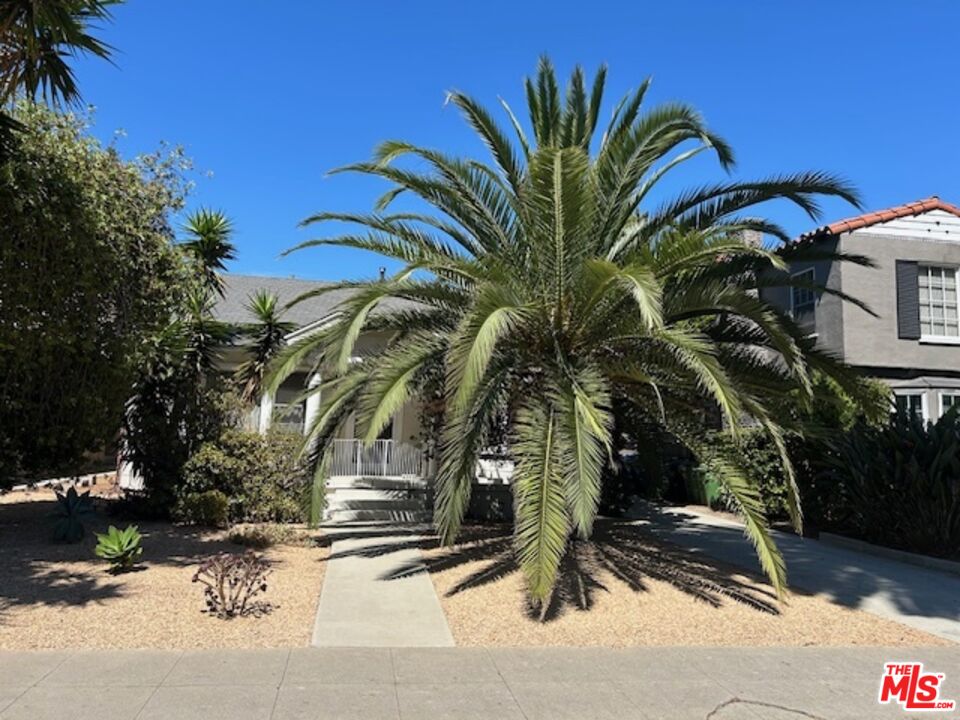 4068 Madison Ave Unit: B