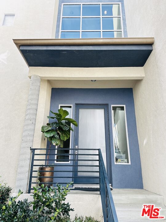 6581 Seabluff Dr Unit: 11