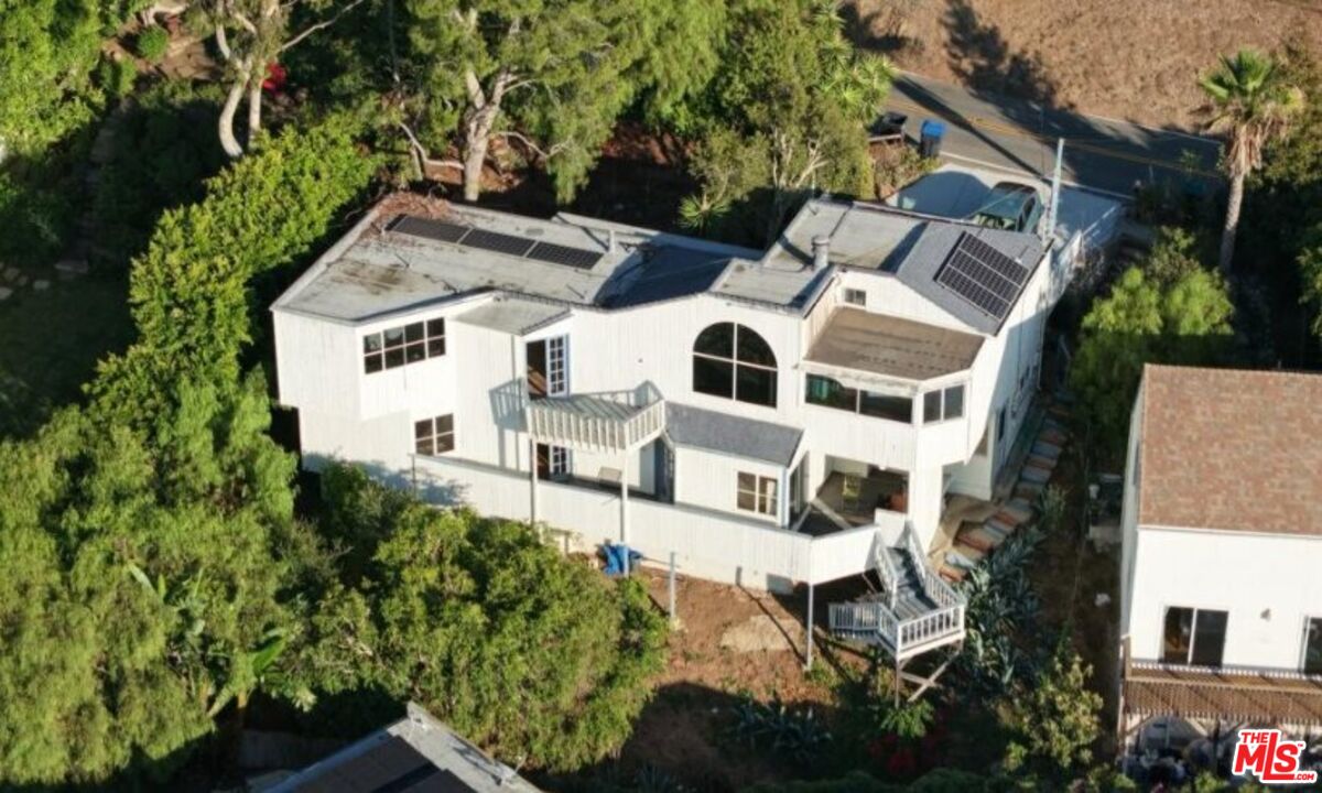 2947 Corral Canyon Rd