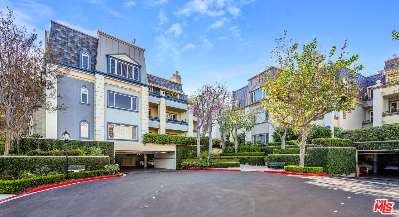 10128 Empyrean Way Unit: 203
