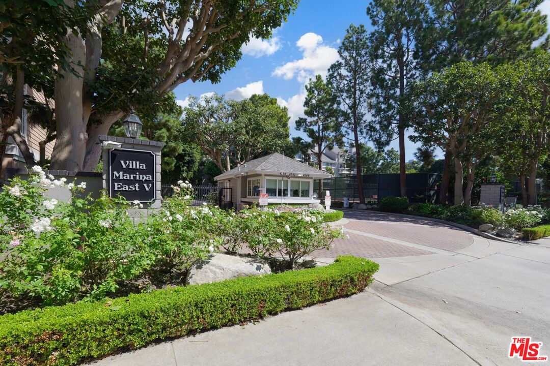 4346 Redwood Ave Unit: A101