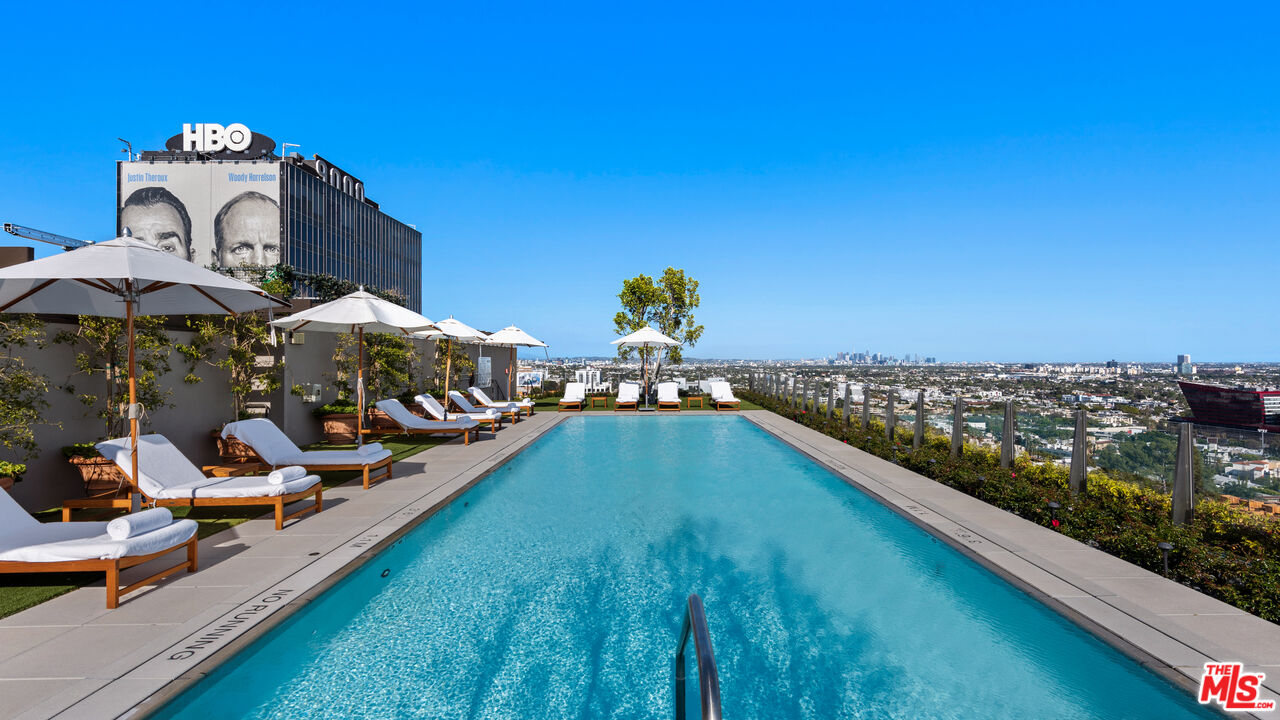 9040 W Sunset Blvd Unit: 1004