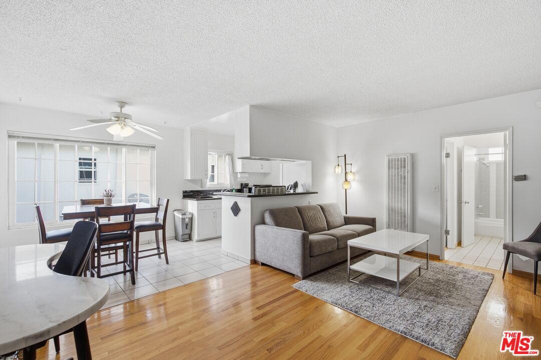 3720 Vinton Ave Unit: 8