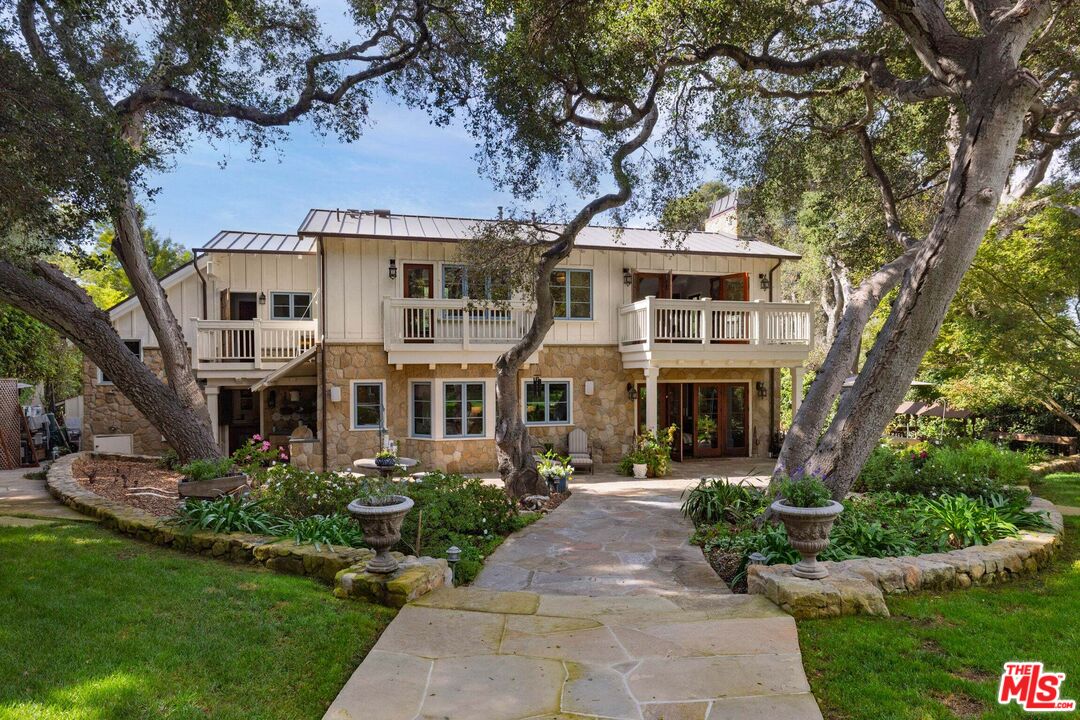275 Butterfly Ln