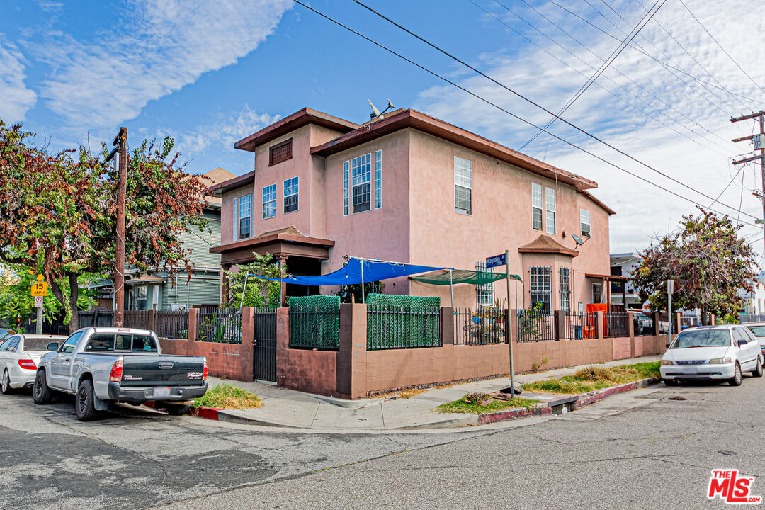 Property photo 1