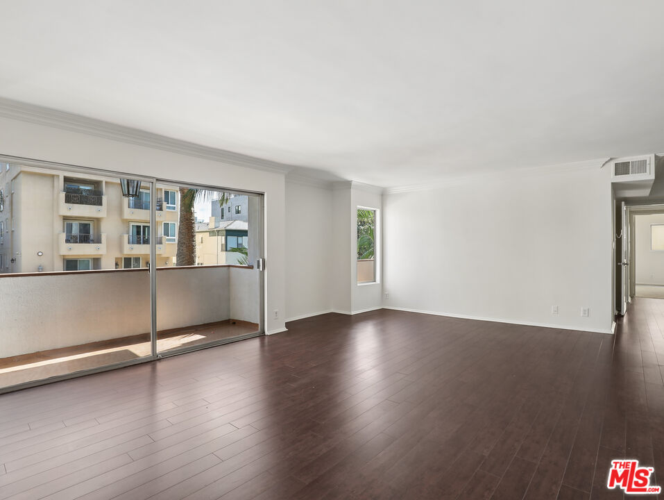 131 N Orlando Ave Unit: 101