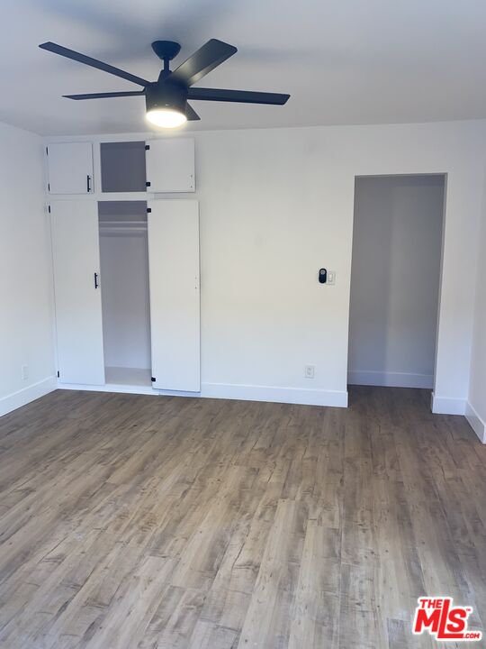 3824 Keystone AVE Unit: 8