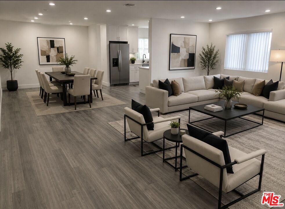 1118 S Holt Ave Unit: 6