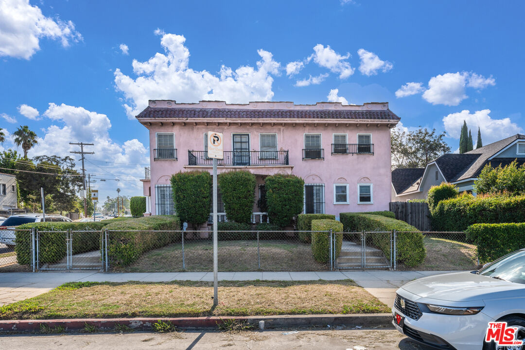 Property photo 1